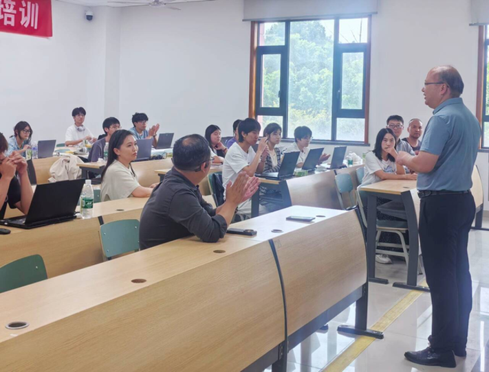 酷暑砺剑，备战正酣 ——创智孵化工作室暑期集训全面启动